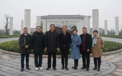 中殡协会长和浙江省民政厅省殡协领导考察尊龙集团