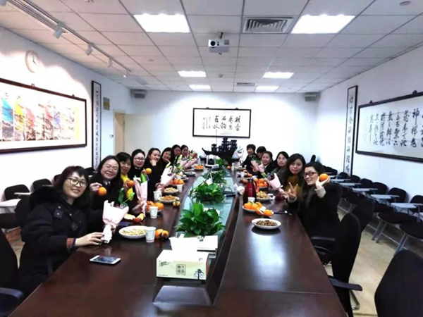 尊龙集团女神欢度第109个三八国际妇女节