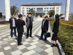 湖州市民政局副局长沈建军来尊龙集团调研生态葬