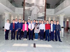 常州、遵义两地领导先后来浙江尊龙集团调研