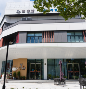 叮咚，Y·CAFE请您领取十月惊喜~