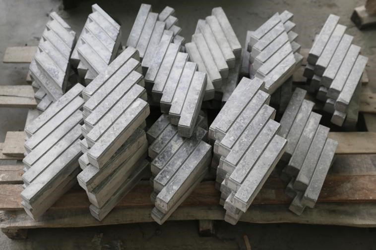 仿青砖路石成就城市建设新风尚