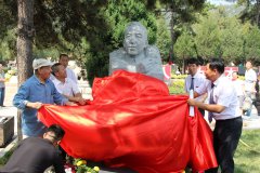 赵树理：中国现代文学史上的璀璨星辰