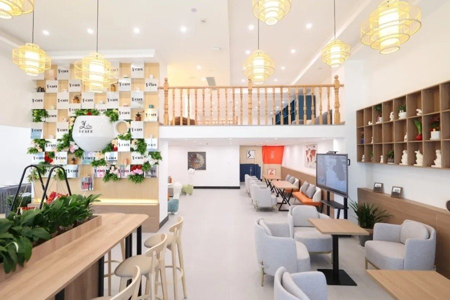 走进 Y·cafe，邂逅一场味蕾与灵魂的浪漫对话