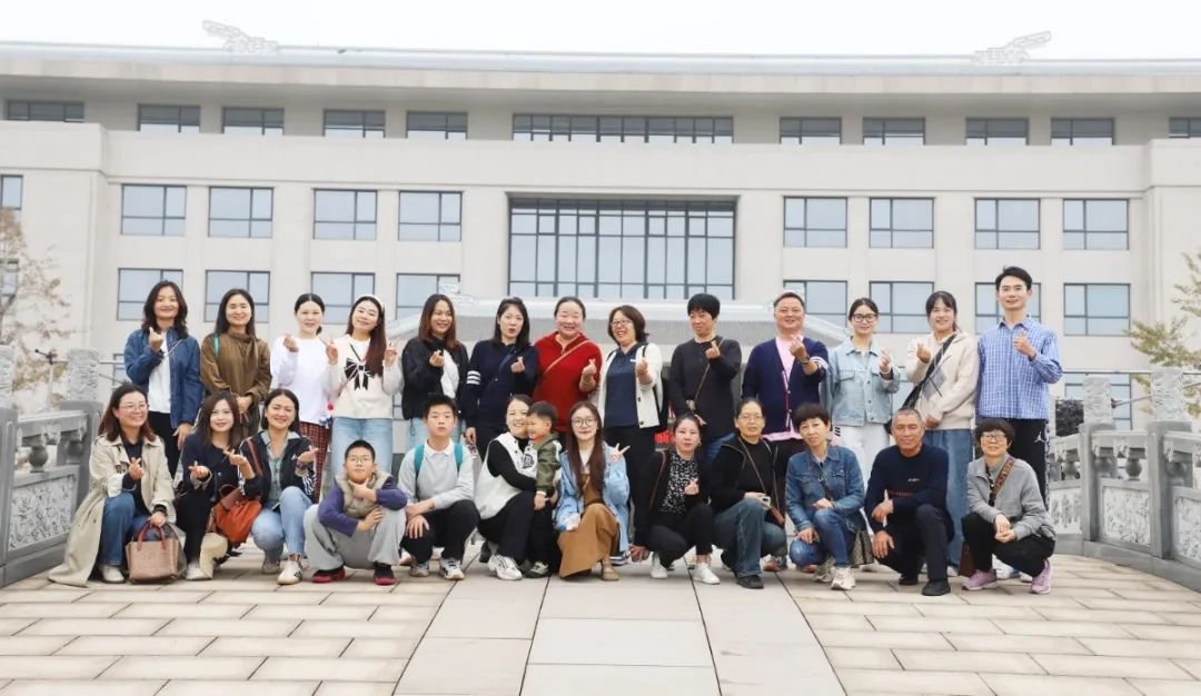 探索艺术殿堂，共筑童梦未来 | 圣地雅歌幼儿园至浙江尊龙集团团建纪实